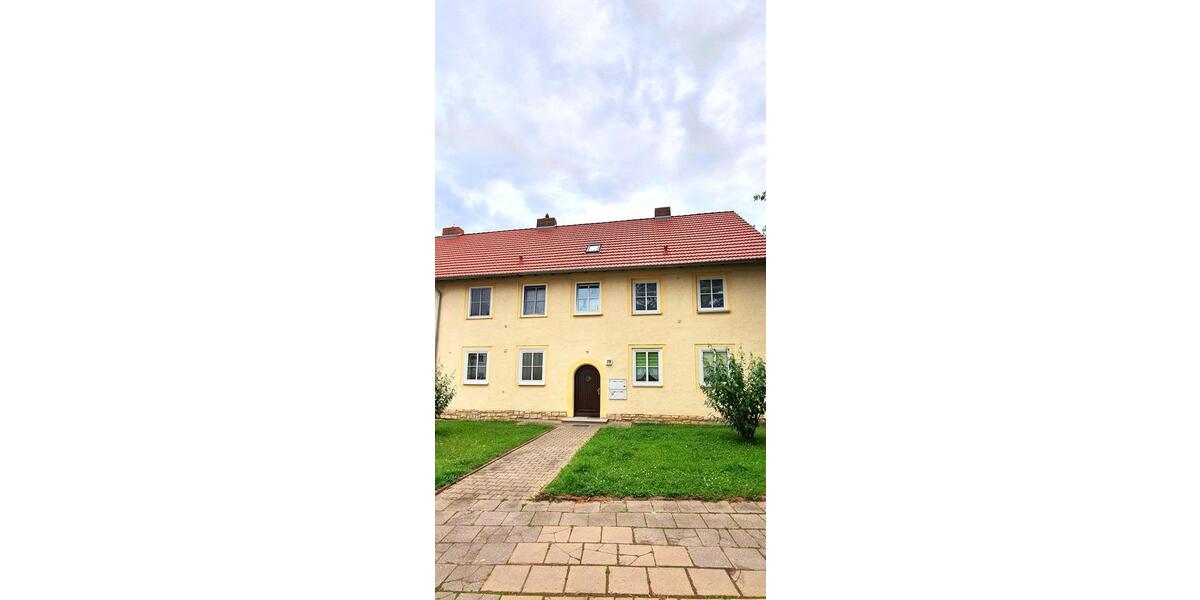 Etagenwohnung Bad Lauchstädt - 2 Zimmer, 46 m&sup2;, 391&euro; | Angebot:26625113