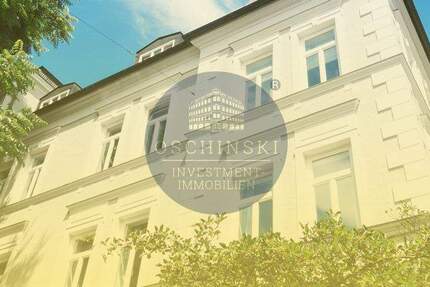 D16576 +++ Halle + repräsentatives Mehrfamilienhaus + 11 Wohneinheiten +++ zimmer