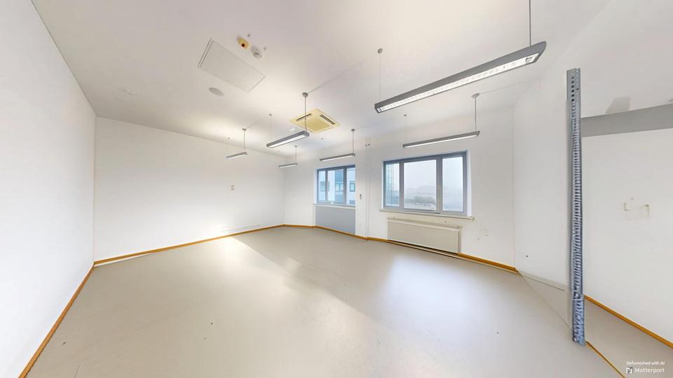 Gewerbeobjekt Bitterfeld-Wolfen Wolfen - 4&euro; | Angebot:25924776