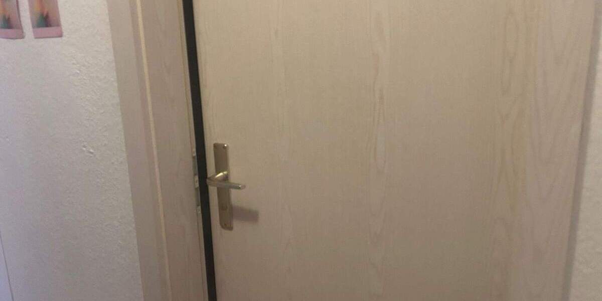 Etagenwohnung Halle (Saale) Altstadt - 3 Zimmer, 75 m&sup2;, 600&euro; | Angebot:25262286