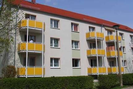 Wohnung Merseburg - 3 Zimmer, 60 m&sup2;, 390&euro; | Angebot:26177022