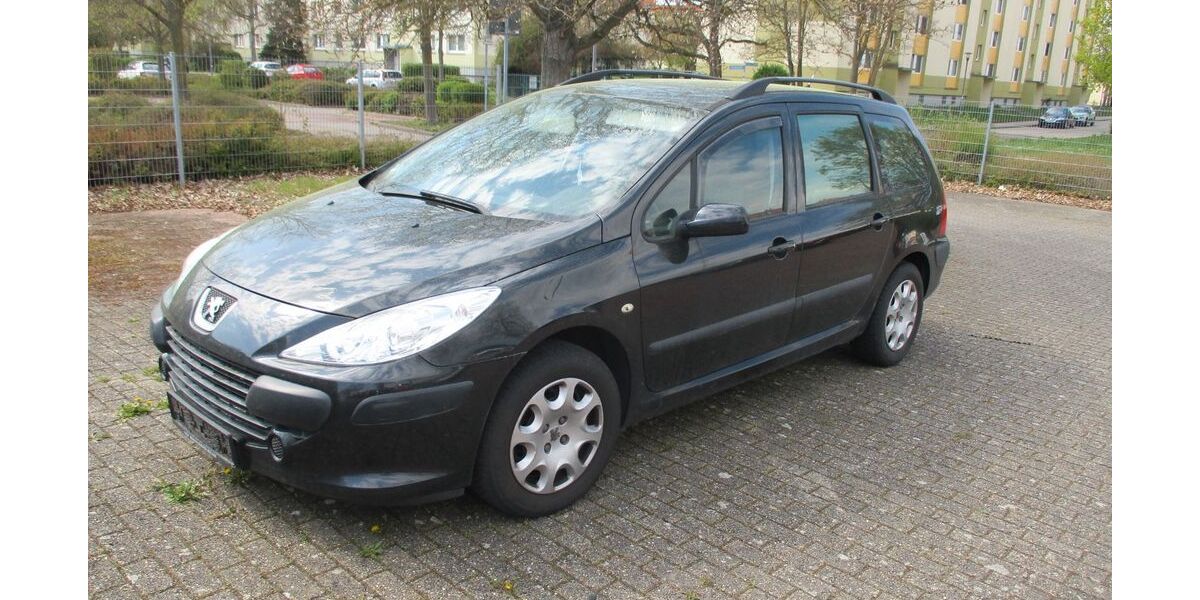 Peugeot 307 169.000 km 900 &euro; Köthen 06366