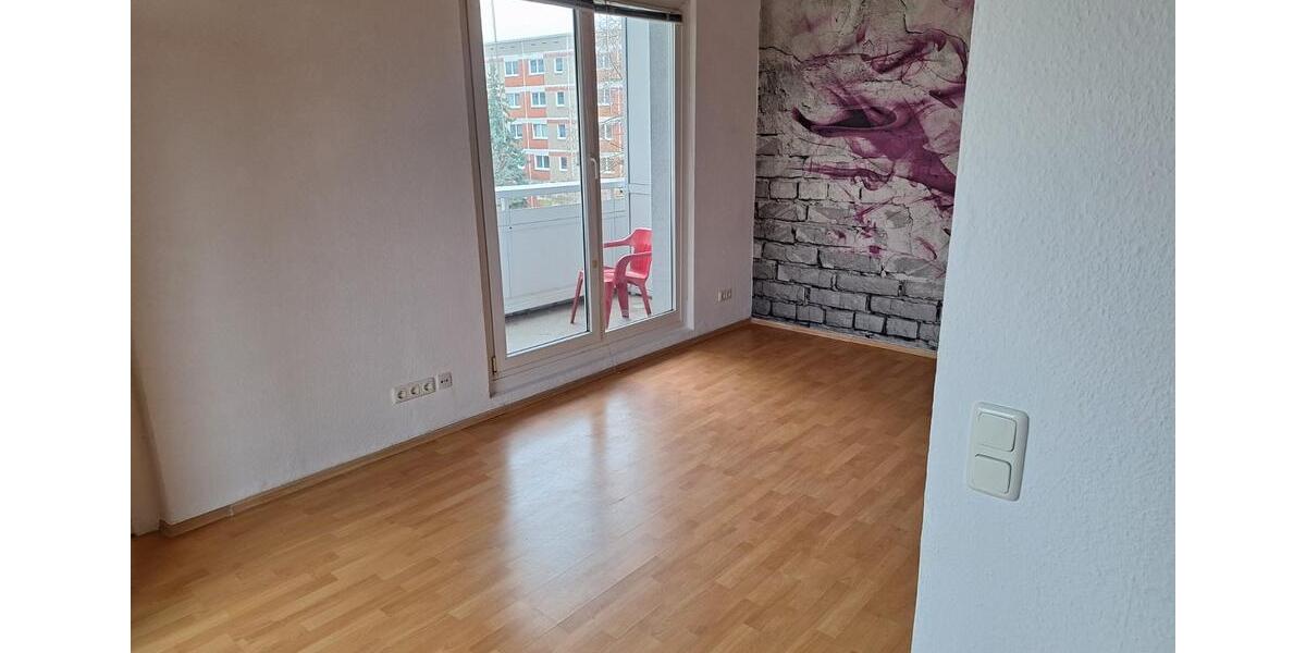 Etagenwohnung Halle (Saale) Silberhöhe - 4 Zimmer, 68 m&sup2;, 110.000&euro; | Angebot:25874261