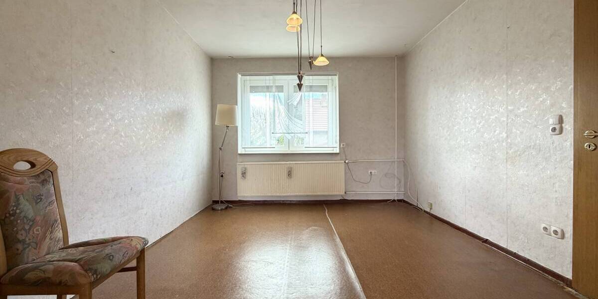 Reihenmittelhaus Bitterfeld-Wolfen Wolfen - 5 Zimmer, 80 m&sup2;, 76.000&euro; | Angebot:26391517