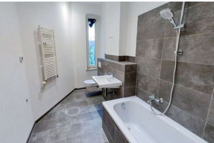 Wohnung Bitterfeld-Wolfen Bitterfeld - 3 Zimmer, 88 m&sup2;, 750&euro; | Angebot:25402441