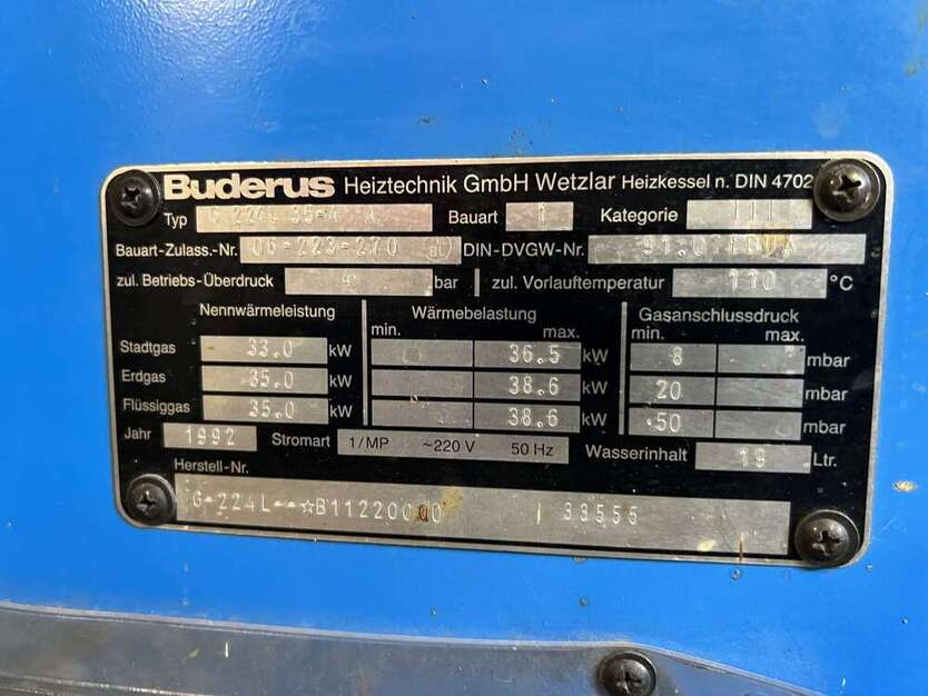 Wohn- und Geschäftshaus mit Sanierungspotenzial 18 zimmer