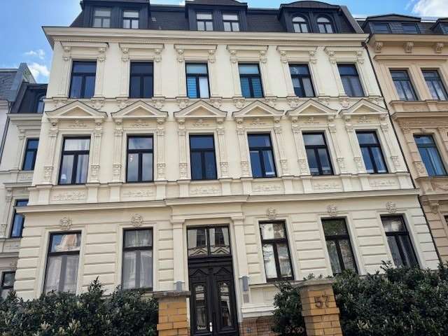 Wohnung zum Mieten in Halle 850 € 102 m²