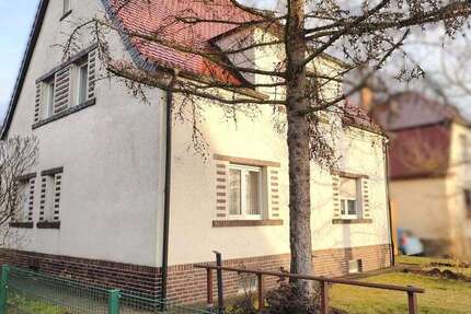 Haus Bitterfeld-Wolfen Wolfen - 6 Zimmer, 144 m&sup2;, 240.000&euro; | Angebot:26805271