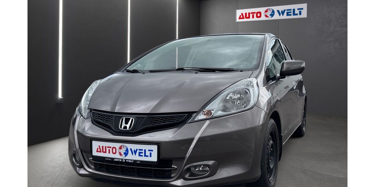 Honda Jazz 48.714 km 7.990 &euro; Sandersdorf Brehna 06796