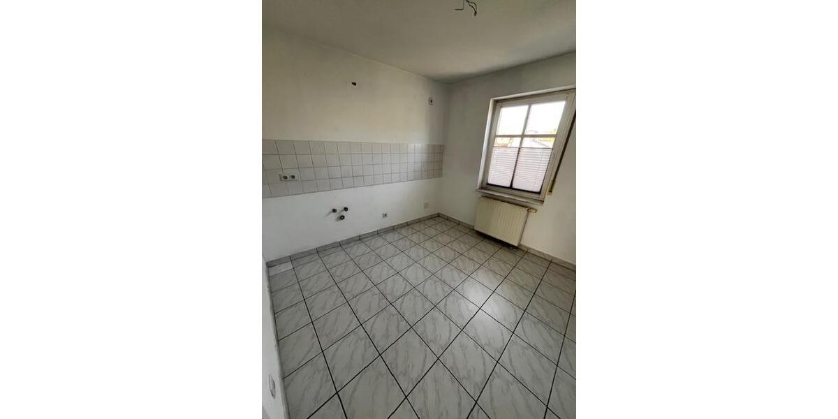 Etagenwohnung Querfurt - 2 Zimmer, 56 m&sup2;, 385&euro; | Angebot:26051007