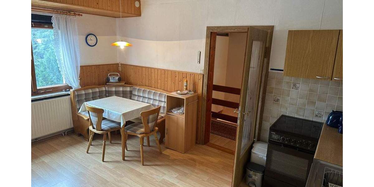 Doppelhaushälfte Halle (Saale) Dieselstraße - 7 Zimmer, 150 m&sup2;, 398.000&euro; | Angebot:24822879