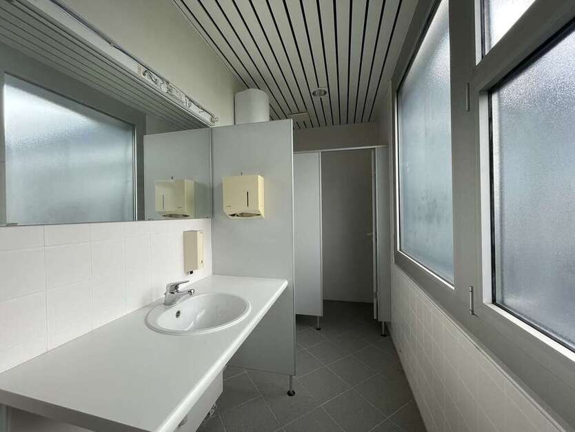 430m² Bürofläche in gut angebundener Lage Nahe der A9!