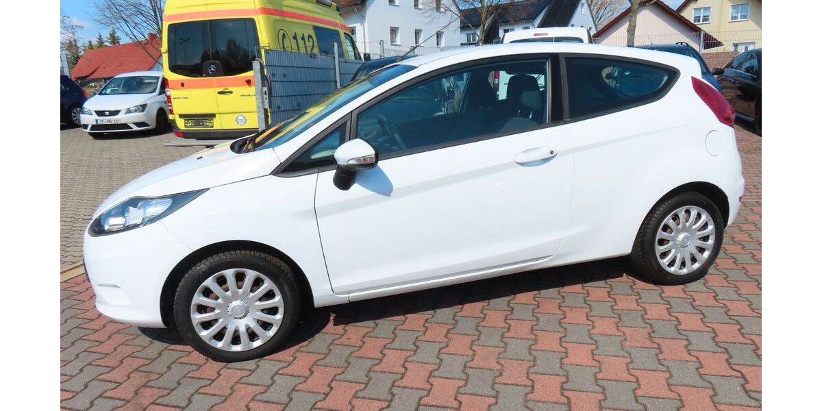 Ford Fiesta 156.160 km 2.990 &euro; Sandersdorf-Brehna 06796