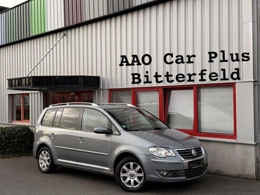 VW Touran 228.722 km 5.490 € Bitterfeld 06749
