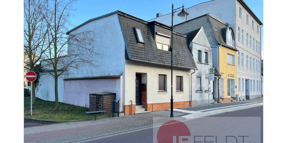 Einfamilienhaus Köthen - 2 Zimmer, 90 m&sup2;, 19.900&euro; | Angebot:25741064