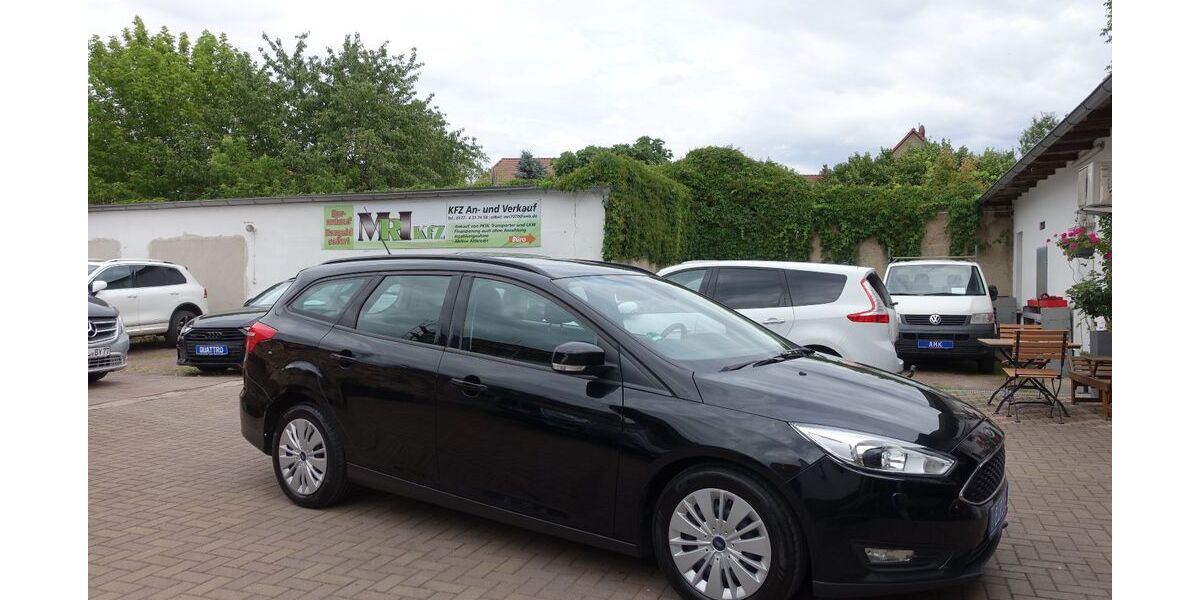 Ford Focus 300.500 km 2.990 &euro; Halle / Saale 06116