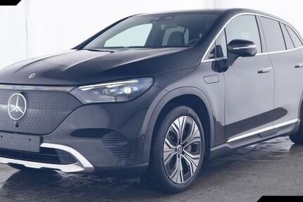 Mercedes EQE SUV