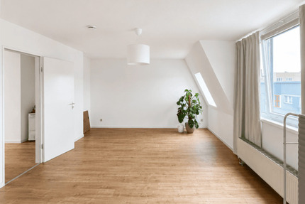 Wohnung Bitterfeld-Wolfen Bitterfeld - 2 Zimmer, 76 m&sup2;, 510&euro; | Angebot:26820168