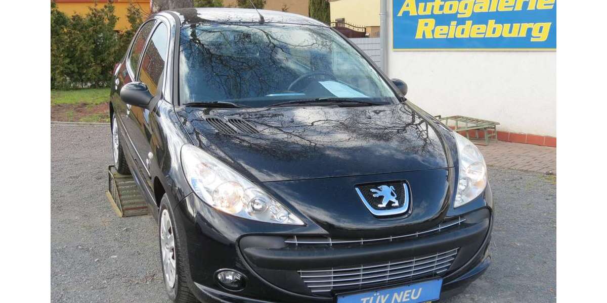 Peugeot 206 45.000 km 5.440 &euro; Halle 06116