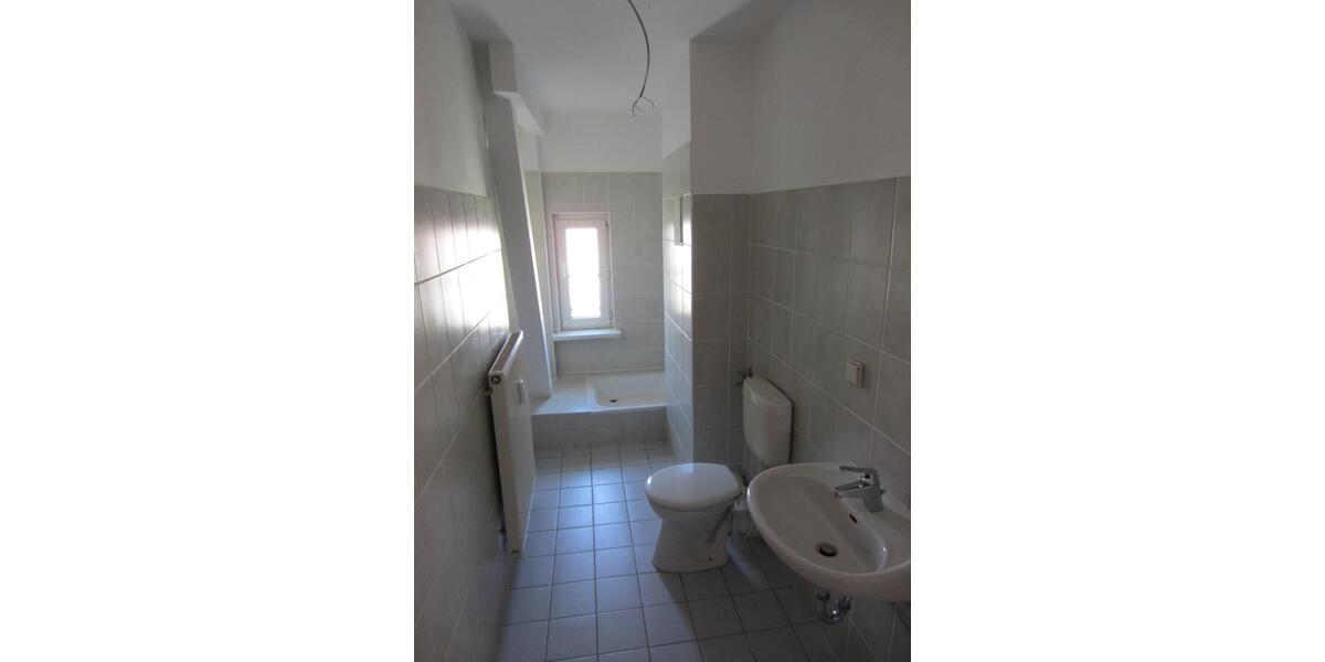 Dachgeschoßwohnung Halle (Saale) Büschdorf - 2 Zimmer, 76 m&sup2;, 400&euro; | Angebot:23246276