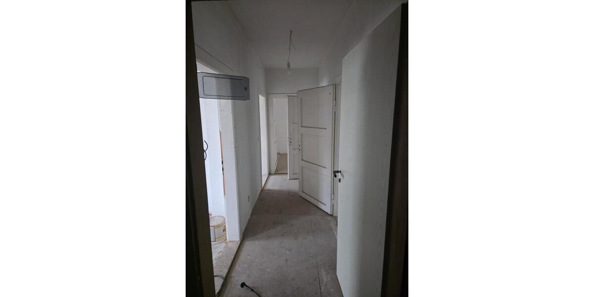 Mehrfamilienhaus, Wohnhaus Eisleben (Lutherstadt) - 15 Zimmer, 270 m&sup2;, 65.600&euro; | Angebot:26003010