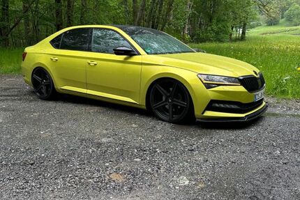 Skoda Superb 140.000 km 24.400 &euro; Roitzsch 06809