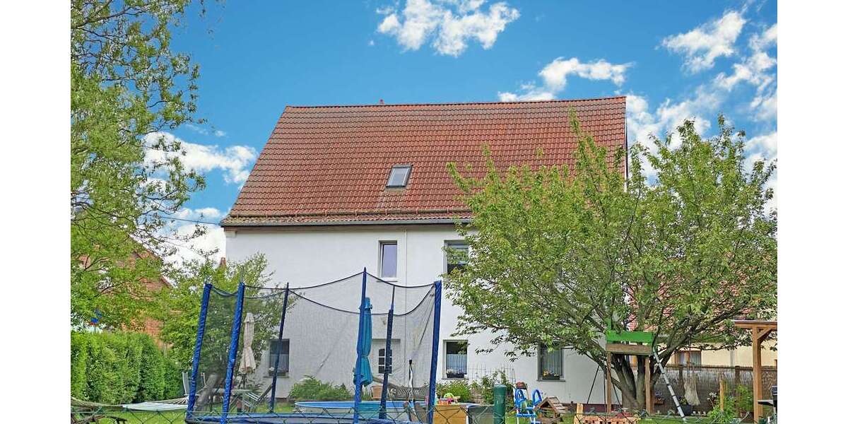 Etagenwohnung Nauendorf Löbejün - 3 Zimmer, 92 m&sup2;, 795&euro; | Angebot:27682400