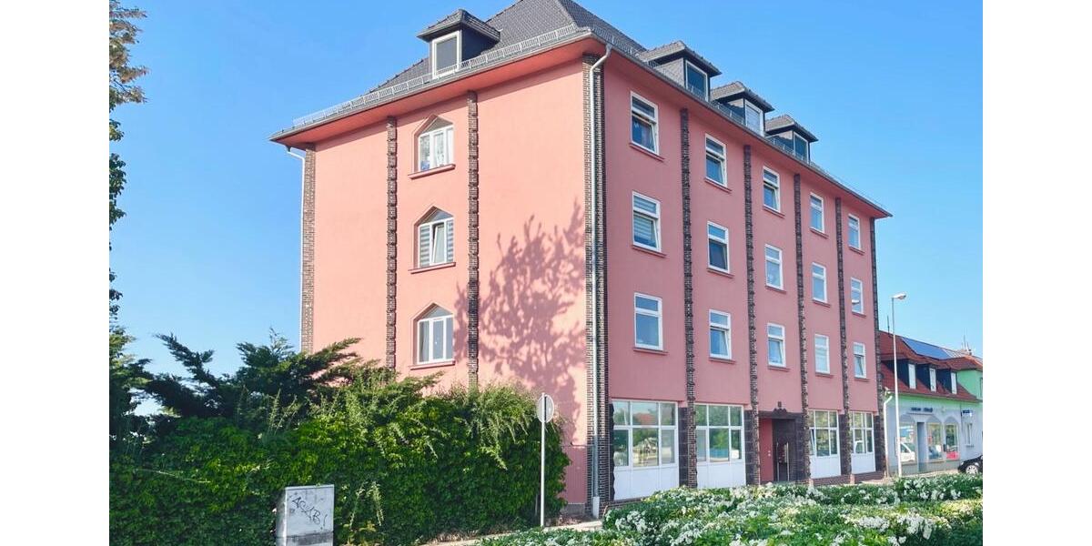 Etagenwohnung Leuna - 4 Zimmer, 106 m&sup2;, 800&euro; | Angebot:25959300