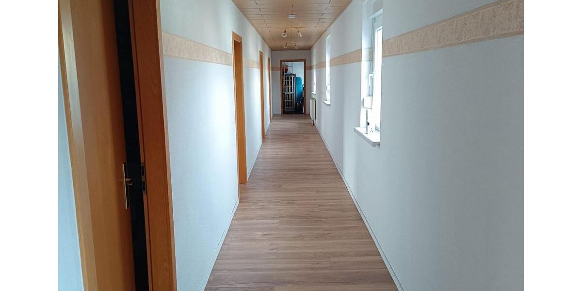 Etagenwohnung Eisleben (Lutherstadt) - 3 Zimmer, 80 m&sup2;, 650&euro; | Angebot:26194507