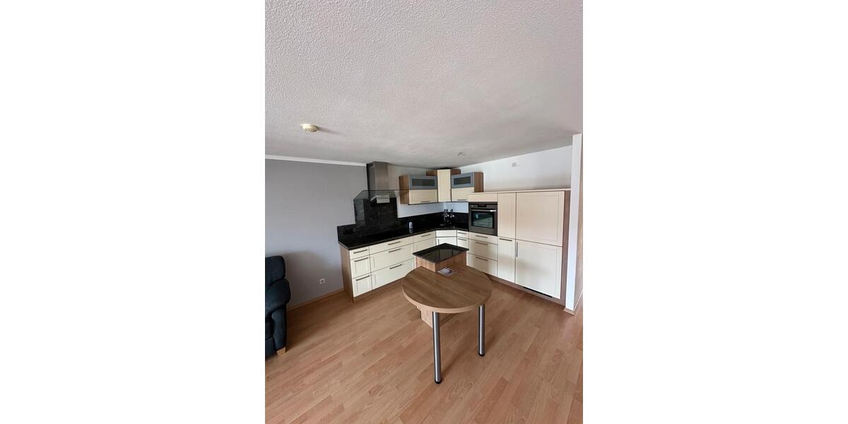 Dachgeschoßwohnung Köthen (Anhalt) - 3 Zimmer, 62 m&sup2;, 495&euro; | Angebot:26033186