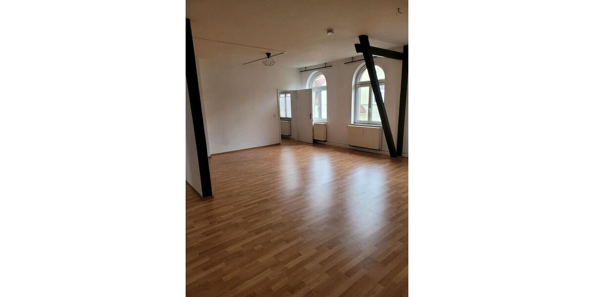Dachgeschoßwohnung Halle (Saale) Am Wasserturm/Thaerviertel - 3 Zimmer, 98 m&sup2;, 883&euro; | Angebot:26564624