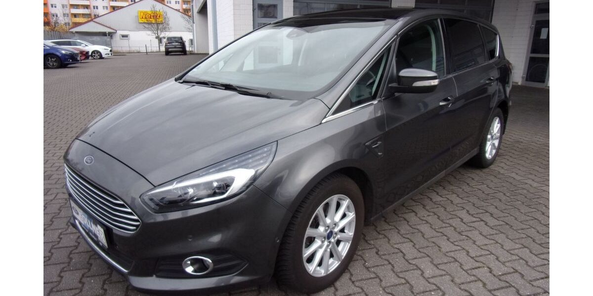 Ford S-Max 111.850 km 20.990 &euro; Wolfen 06766
