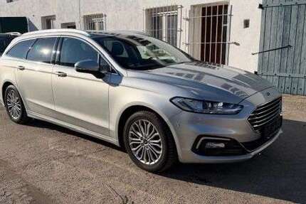 Ford Mondeo 97.500 km 16.999 &euro; Halle (Saale) 06112