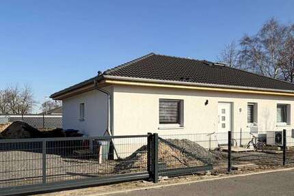 Haus Sandersdorf-Brehna Brehna - 4 Zimmer, 120 m&sup2;, 395.000&euro; | Angebot:25467615