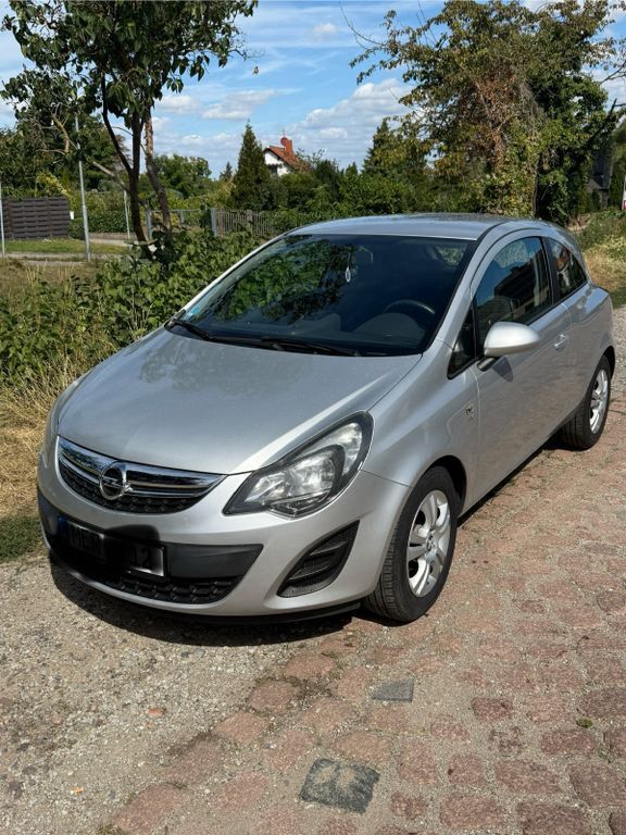 Opel Corsa 54.600 km 5.400 € Mücheln 06249