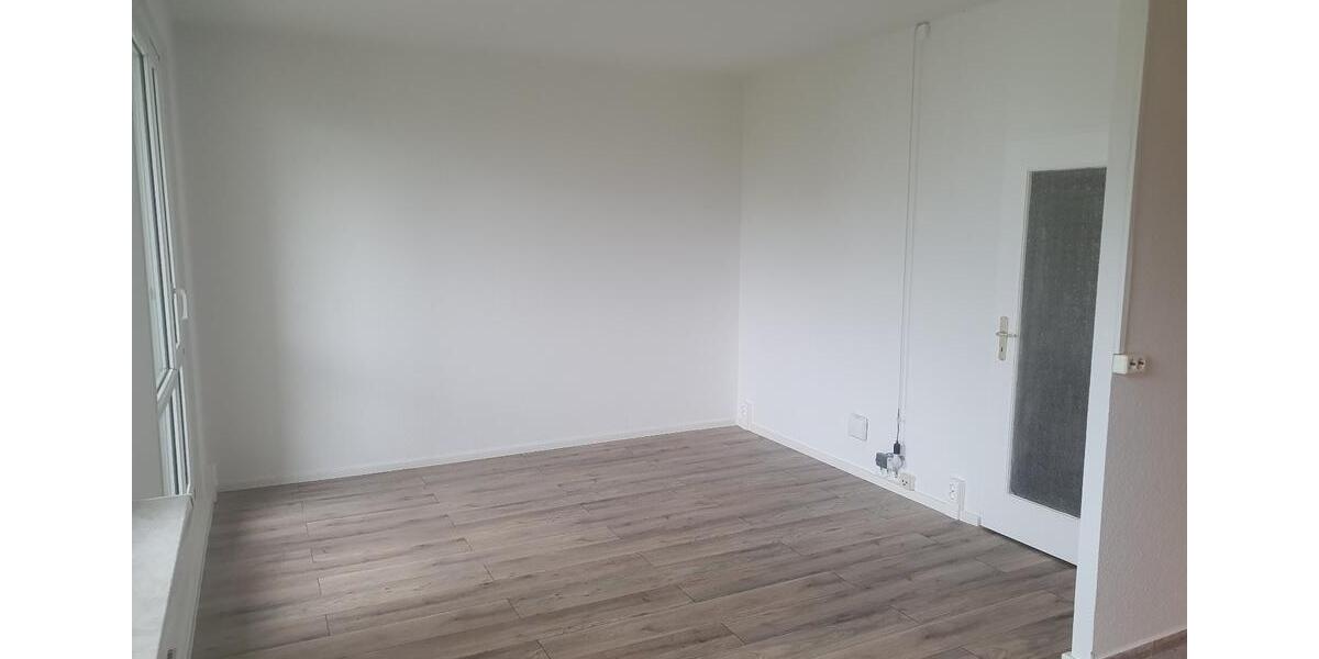 Etagenwohnung Halle (Saale) Halle-Neustadt - 3 Zimmer, 56 m&sup2;, 417&euro; | Angebot:26680668