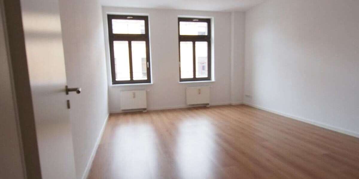 Etagenwohnung Halle Südliche Innenstadt - 3 Zimmer, 83 m&sup2;, 640&euro; | Angebot:27069260