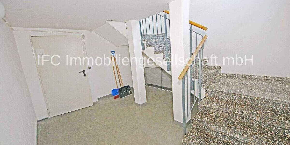Etagenwohnung Bitterfeld-Wolfen Bitterfeld - 3 Zimmer, 67 m&sup2;, 125.000&euro; | Angebot:25156429