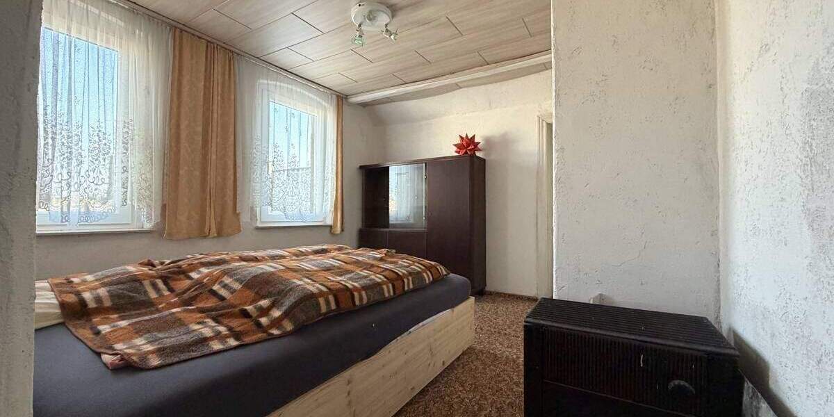 Doppelhaushälfte Sandersdorf-Brehna Petersroda - 5 Zimmer, 101 m&sup2;, 72.000&euro; | Angebot:25797992
