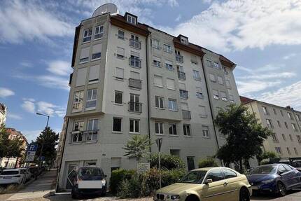 Vermietete Wohnung in Gohlis, mit Fahrstuhl