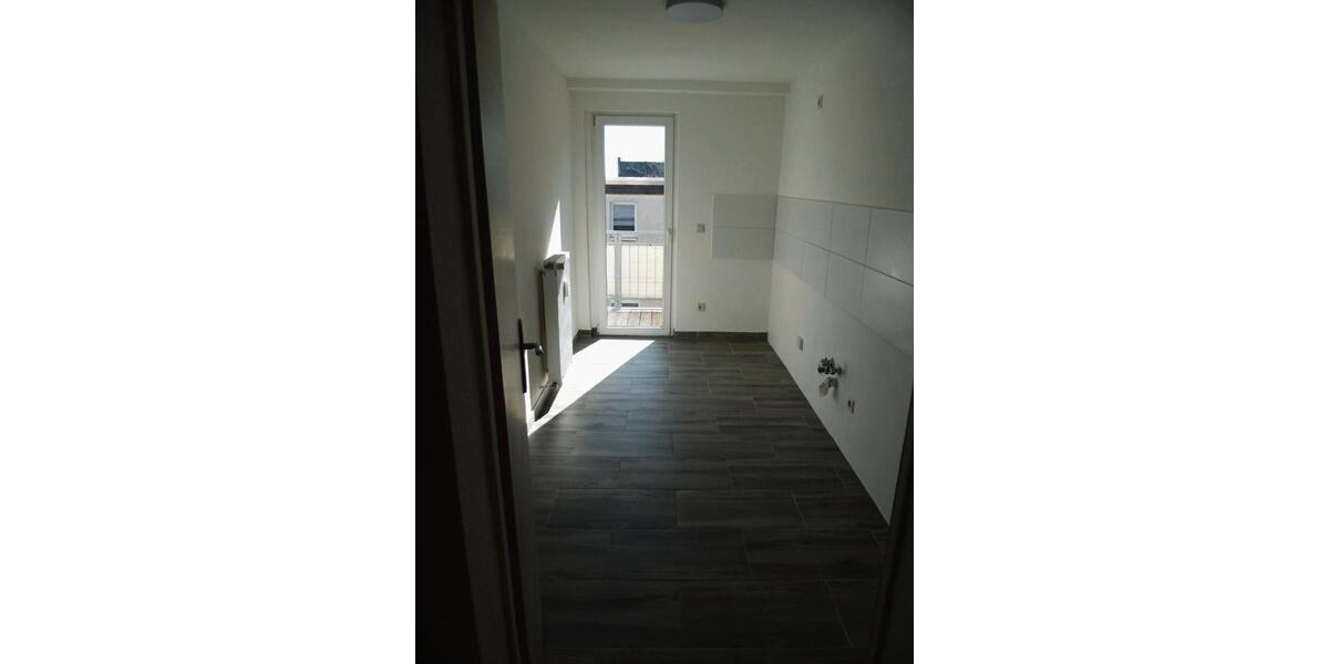 Dachgeschoßwohnung Sandersdorf-Brehna Torna - 3 Zimmer, 84 m&sup2;, 590&euro; | Angebot:26262555