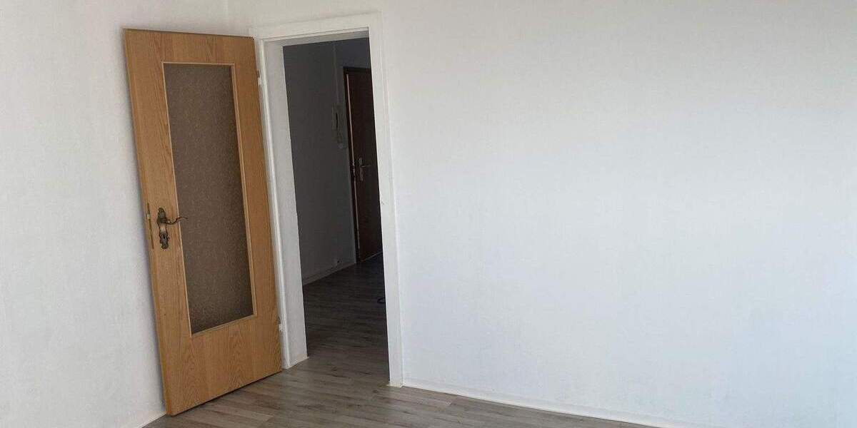 Zimmer Halle (Saale) Westliche Neustadt - 4 Zimmer, 65 m&sup2;, 362&euro; | Angebot:26190529