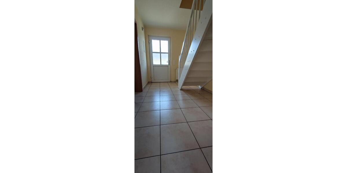 Reihenhaus Delitzsch - 4 Zimmer, 101 m&sup2;, 1.349&euro; | Angebot:25417943