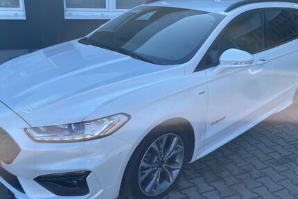 Ford Mondeo 35.998 km 25.599 &euro; Leuna 06237