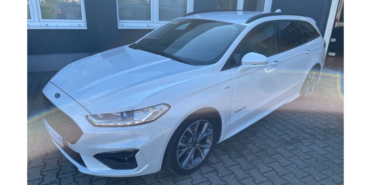 Ford Mondeo 35.998 km 25.599 &euro; Leuna 06237