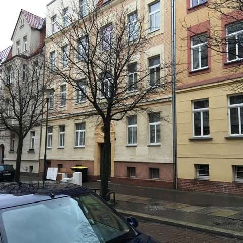 Wohnung zum Mieten in Halle (Saale) 1.200 € 143.3 m²