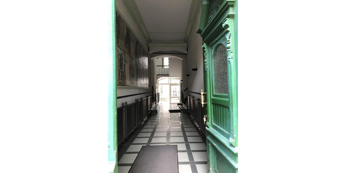 Erdgeschoßwohnung Halle (Saale) Am Wasserturm/Thaerviertel - 4 Zimmer, 124 m&sup2;, 1.350&euro; | Angebot:27627586