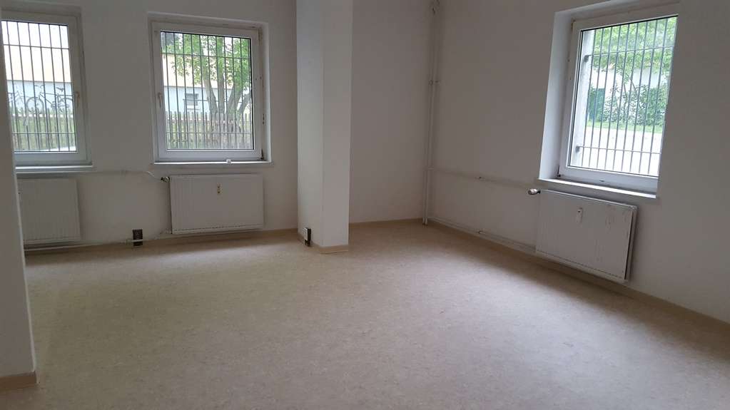 Gewerbeobjekt Halle Südstadt - 700&euro; | Angebot:25098863