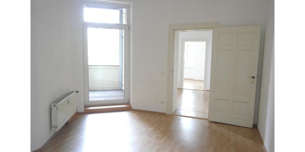 Hochparterre Halle (Saale) Damaschkestraße - 5 Zimmer, 115 m&sup2;, 900&euro; | Angebot:24813392