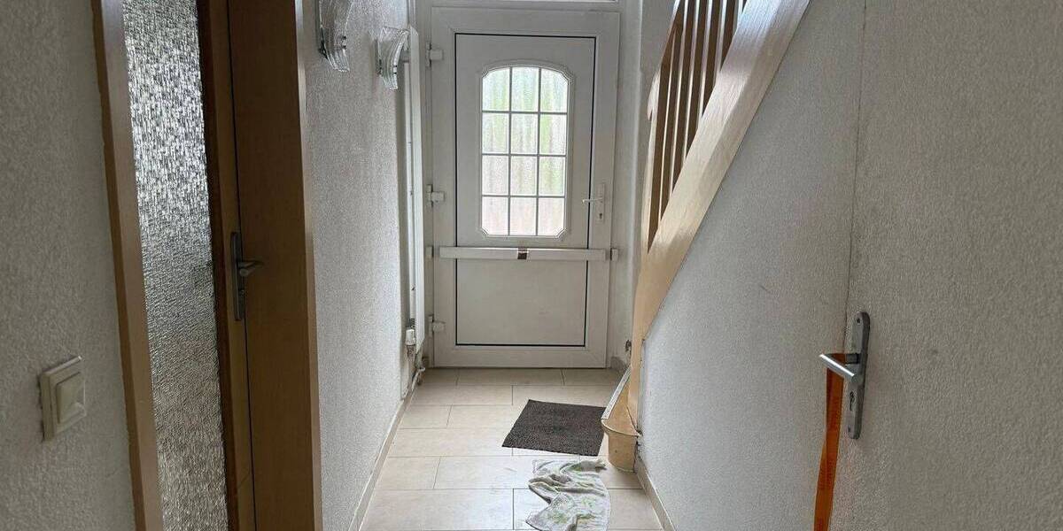Reihenmittelhaus Halle Gesundbrunnen - 3 Zimmer, 95 m&sup2;, 195.000&euro; | Angebot:26572670